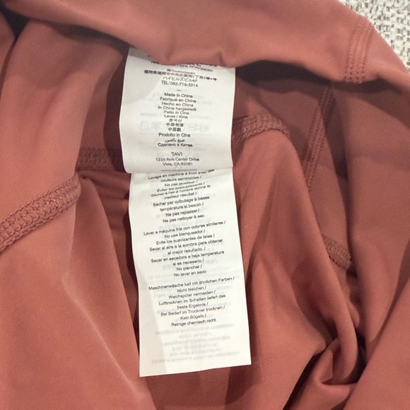 NWOT Tavi High Waisted 7/8th Legging with Mesh Panels in Wisteria Mauve Pink - Picture 10 of 11